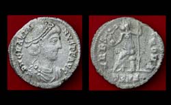 Gratian, AR Siliqua, City of Rome reverse